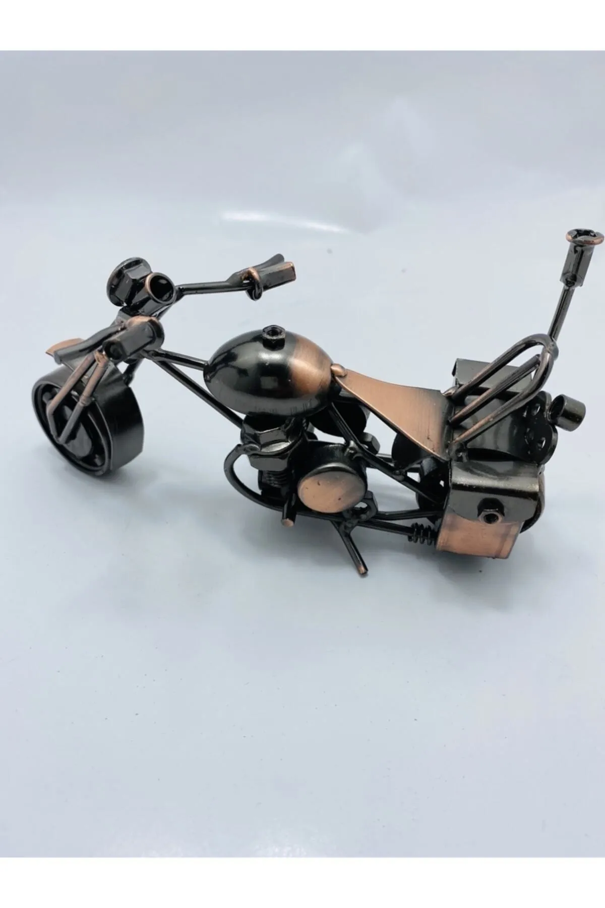 MYK HEDİYE VE SANAT ATÖLYESİ  Metal El Yapımı Çantalı Motor görsel 2