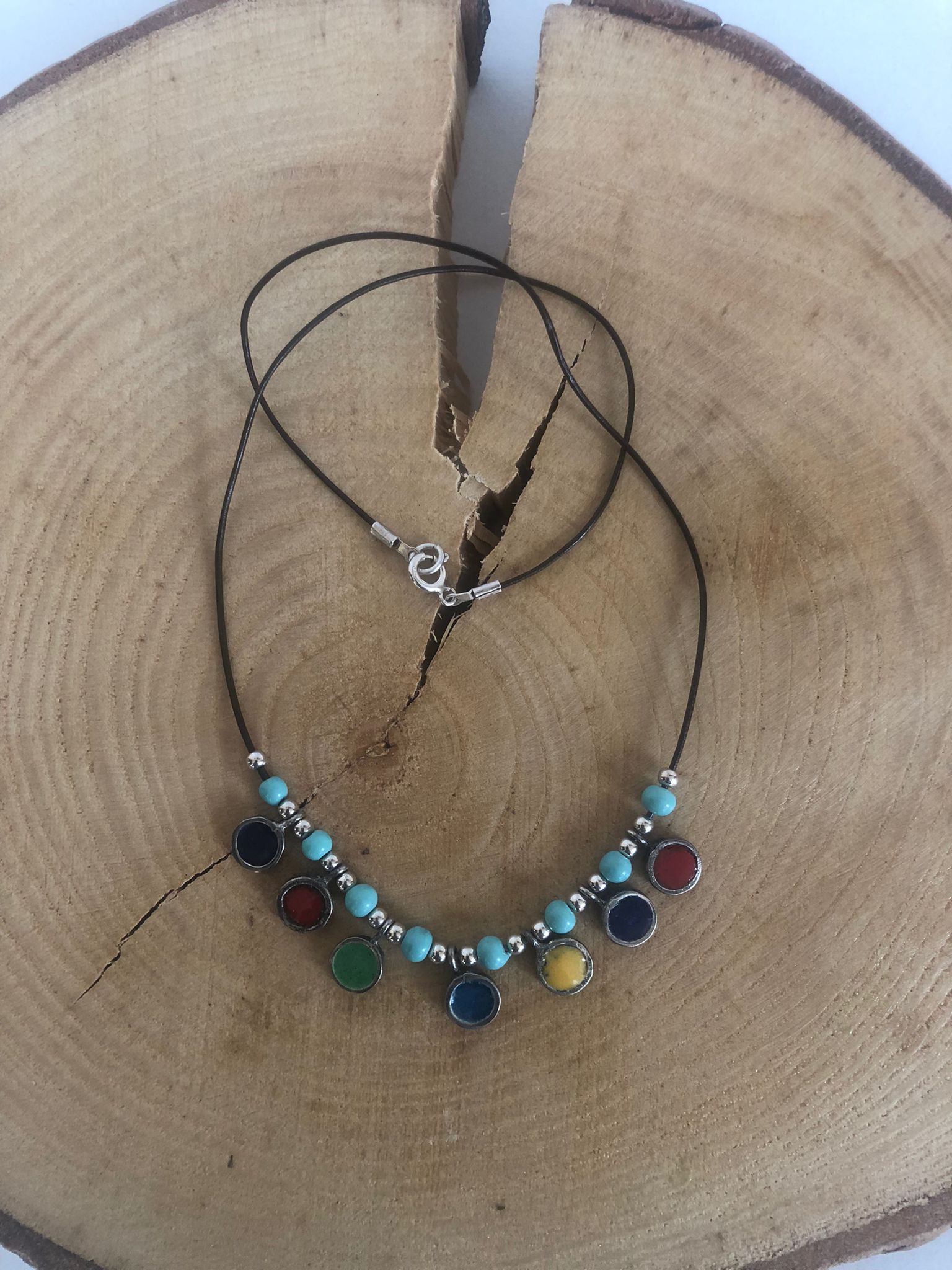 Opal Silver El Yapımı Sıcak Mine Çalışması 925 Ayar Gümüş Kolye Mepal El Yapımı Boncuklu Deri Kordonlu