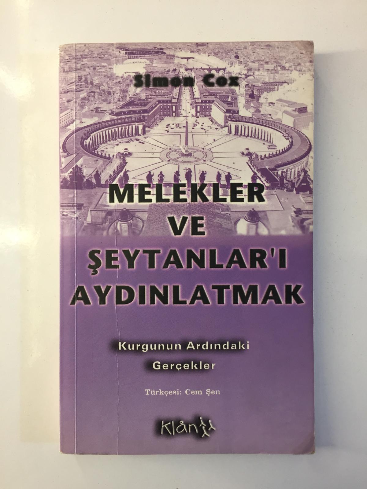 Melekler ve Şeytanlar'ı Aydınlatmak: Kurgunun Ardındaki Gerçekler - Simon Cox