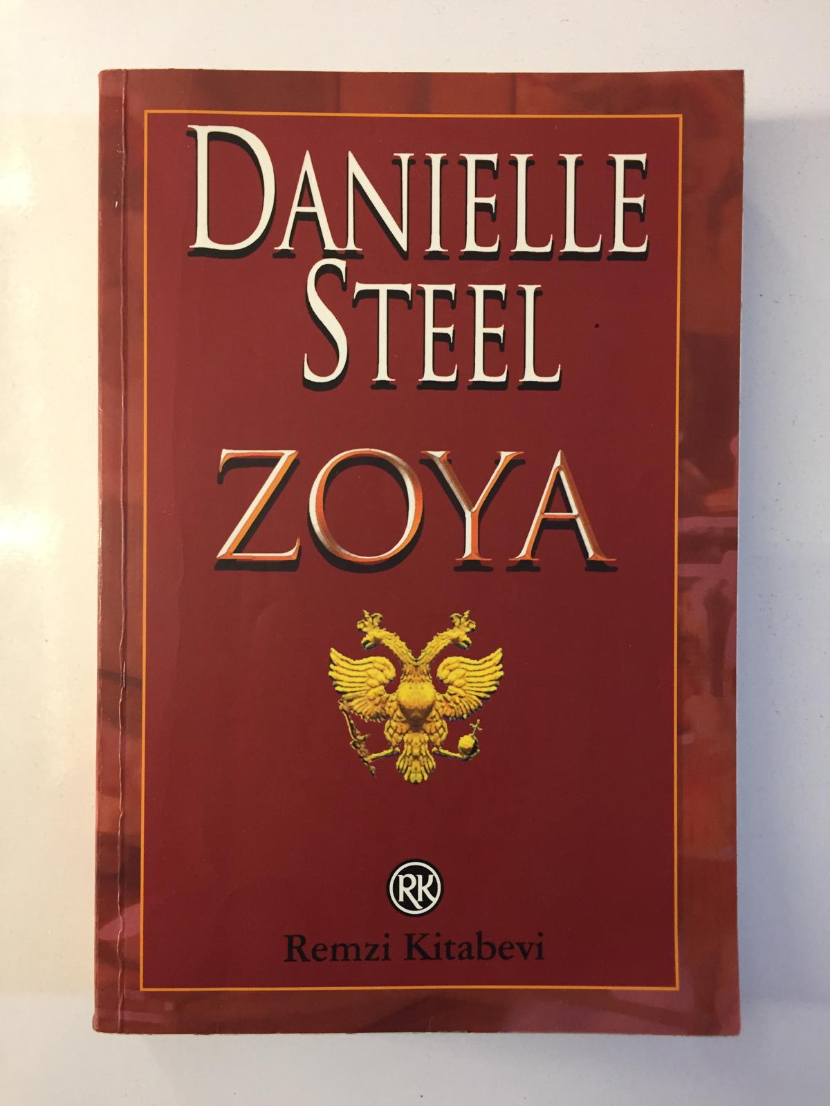 Zoya - Danielle Steel