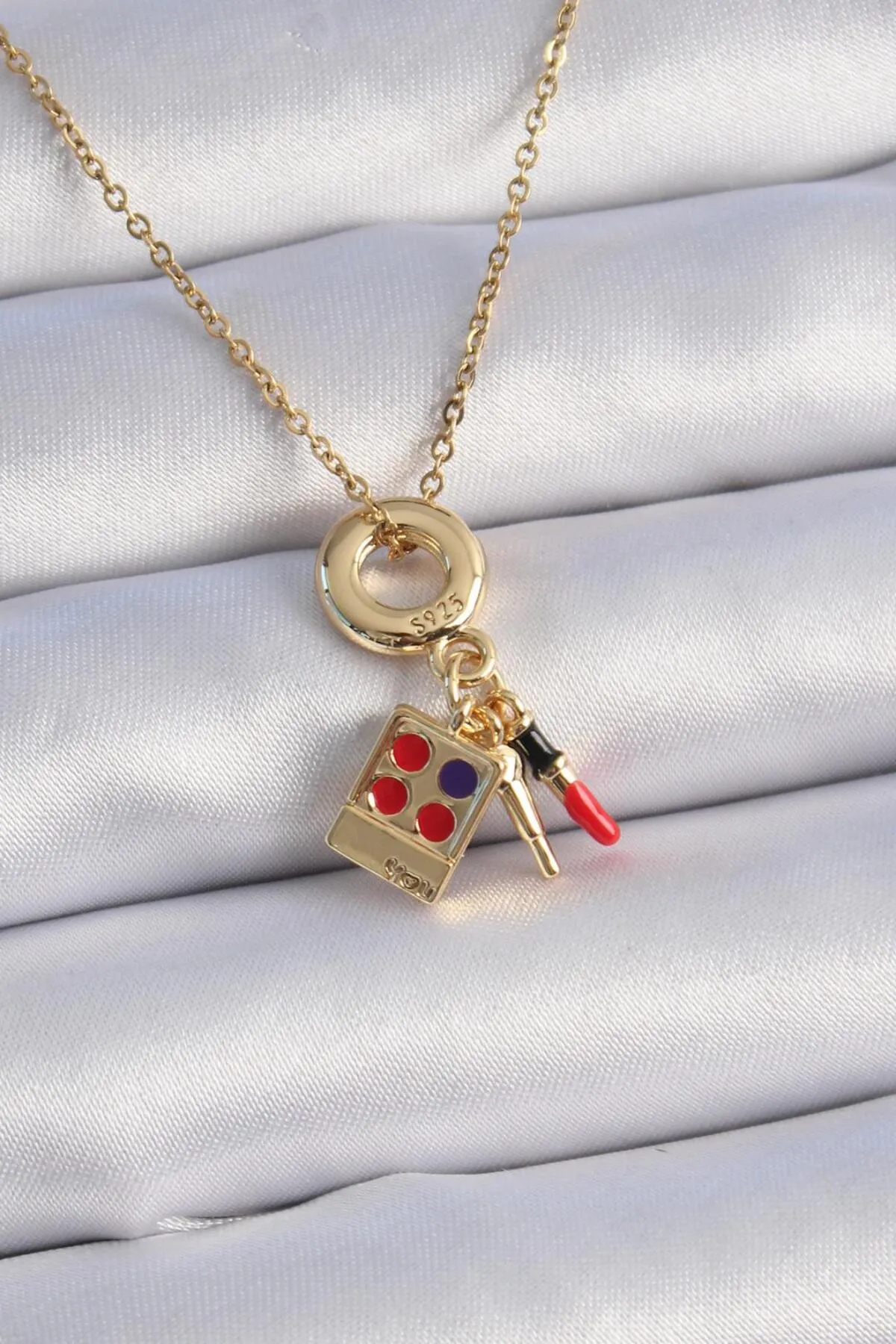 BUTİK AYVİTRİN 316L Çelik Gold Renk Makyaj Paleti Figür Charm Model Kadın Kolye görsel 2