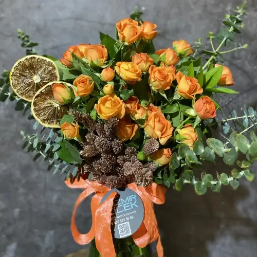 Derin Flowers Orange Roses