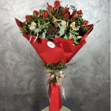 Derin Flowers New Year Kokina Buketi
