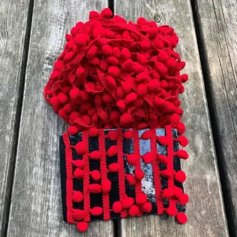 SavBrand 3 metre Kırmızı Şerit Ponpon