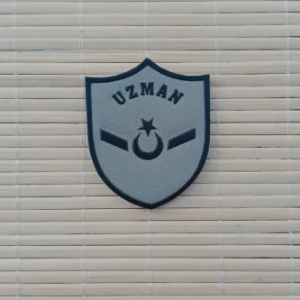 İzmir Askeri Malzeme Havacı Uzman Onbaşı Gri Zemin Nakışlı Mini T-shirt Arma Patch Peç