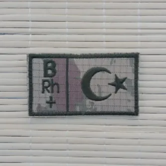 İzmir Askeri Malzeme Kara Kuvvetleri Eski Kamuflaj Renkli Nakış işlemeli B Rh + Kan Gruplu Arma Patch Peç