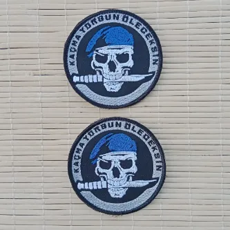İzmir Askeri Malzeme 2 Adet Kaçma Yorgun Öleceksin Nakış işlemeli Arma Peç Patch