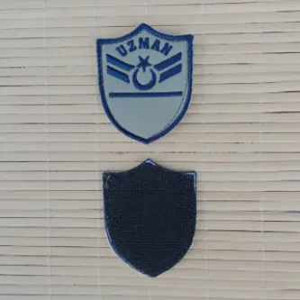 İzmir Askeri Malzeme Hava Kuvvetleri Havacı Uzman Çavuş 1 Kademe Gri Zemin Nakışlı Mini T-shirt Arma Patch Peç