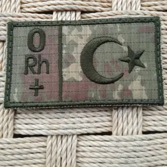 İzmir Askeri Malzeme 0 Grubu Rh ( + ) Kan Gruplu Kamuflaj Renk Nakis Islemeli Ayyildiz Arma Pec