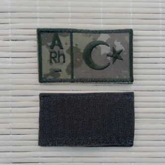 İzmir Askeri Malzeme Kara Kuvvetleri Kamuflaj Renkli Nakış işlemeli A Rh - Kan Gruplu Arma Patch Peç