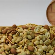 BAHASAM Lüks Dörtlü Karışık Çerez 1Kg.